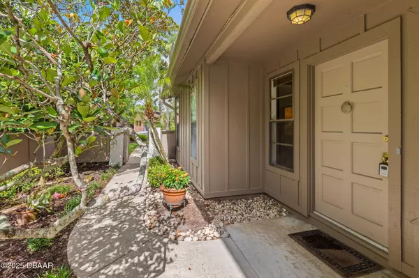 Ormond Beach, FL 32174,8 Rising Moon TRL