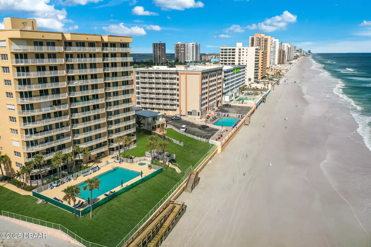 Daytona Beach Shores, FL 32118,3145 Atlantic AVE #504