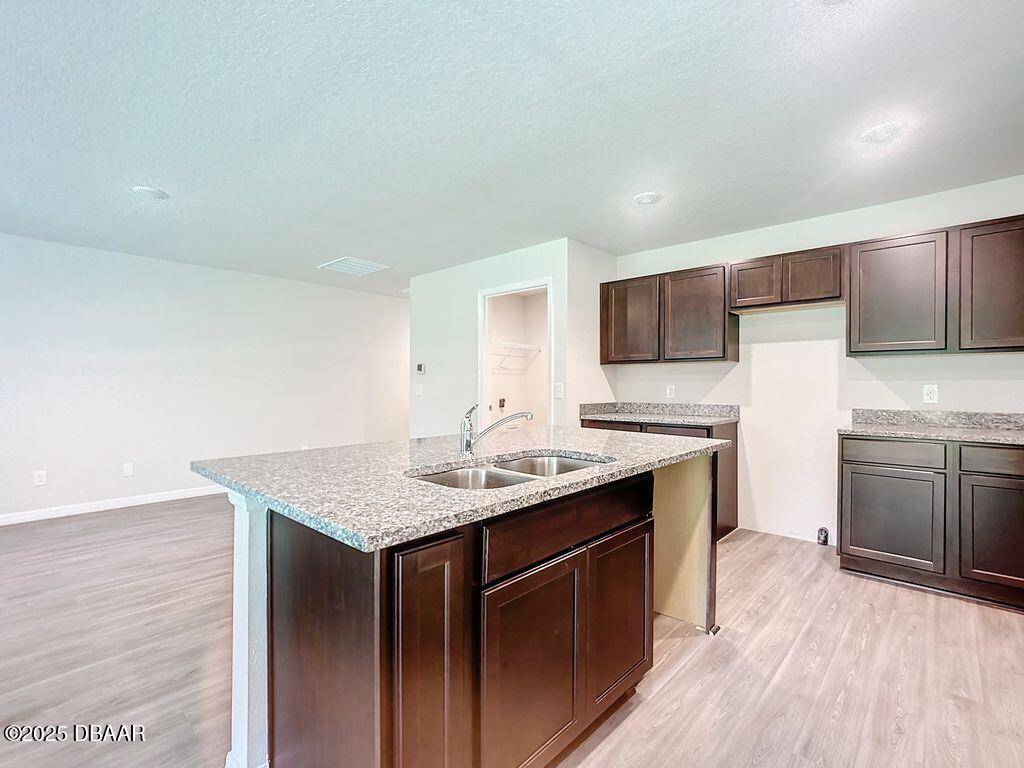 Palm Coast, FL 32164,20 Kaufman PL