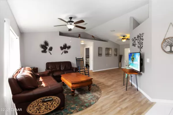 Palm Coast, FL 32137,5 Bird Of Paradise PL