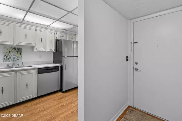 Ormond Beach, FL 32174,640 Nova RD #213