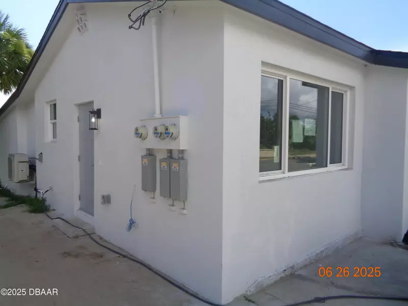 145 Halifax AVE ##1, Daytona Beach, FL 32118