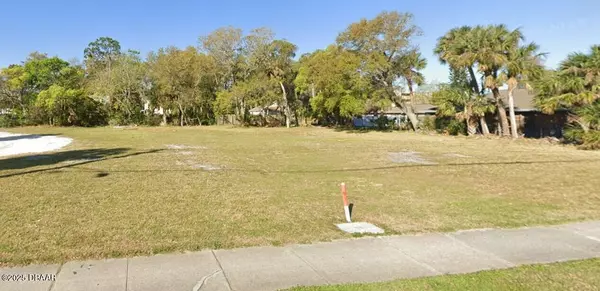 Daytona Beach, FL 32117,1402 Ridgewood AVE