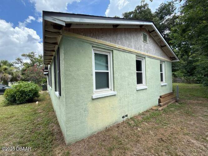Daytona Beach, FL 32114,239 Seneca BLVD