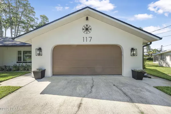 Edgewater, FL 32141,117 Azalea RD