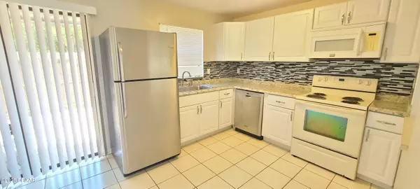 Port Orange, FL 32129,980 Canal View BLVD #N2