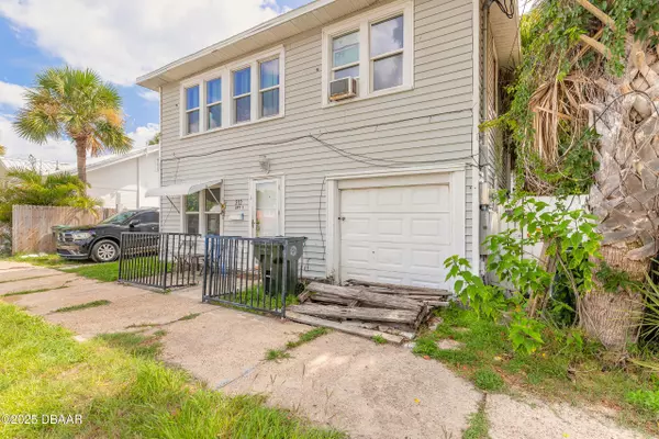 312 Wild Olive AVE, Daytona Beach, FL 32118