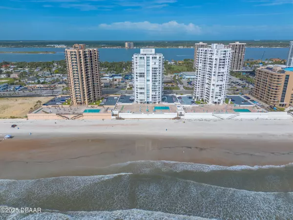 Daytona Beach Shores, FL 32118,3047 Atlantic AVE #706