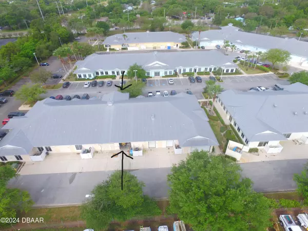 Port Orange, FL 32129,4643 Clyde Morris BLVD #304 & 305