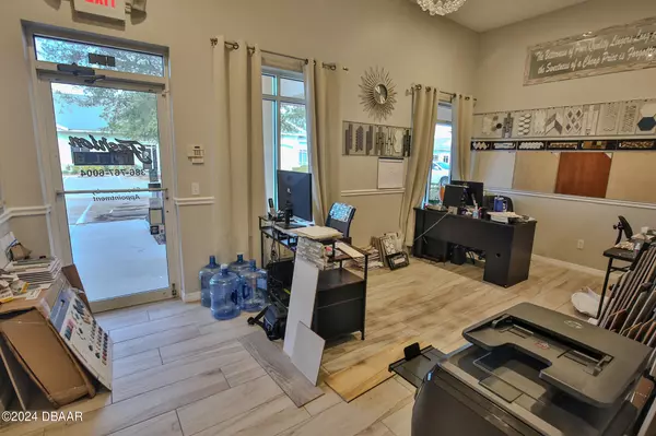 Port Orange, FL 32129,4643 Clyde Morris BLVD #304 & 305