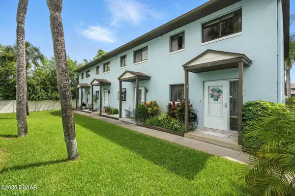Port Orange, FL 32129,3333 Ridgewood AVE #8b