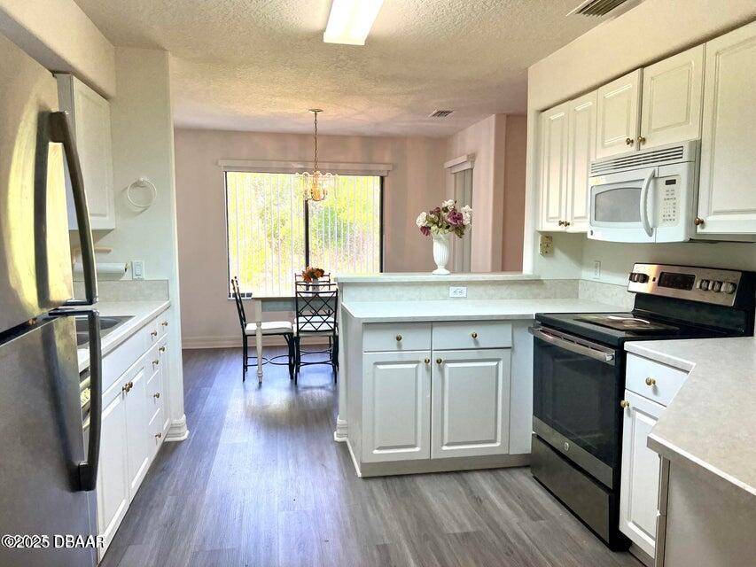 Daytona Beach, FL 32119,129 Blue Heron DR #A