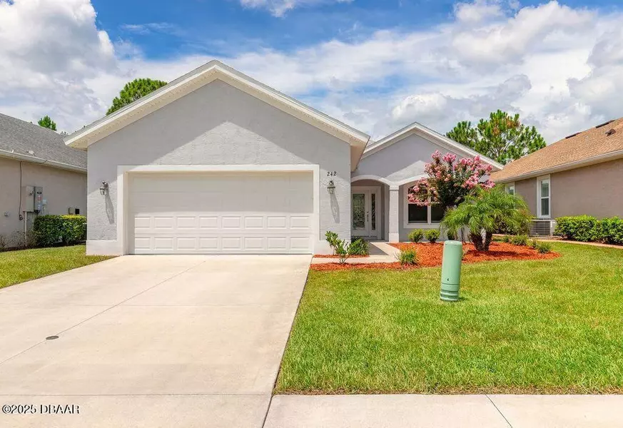 242 Catriona DR, Daytona Beach, FL 32124