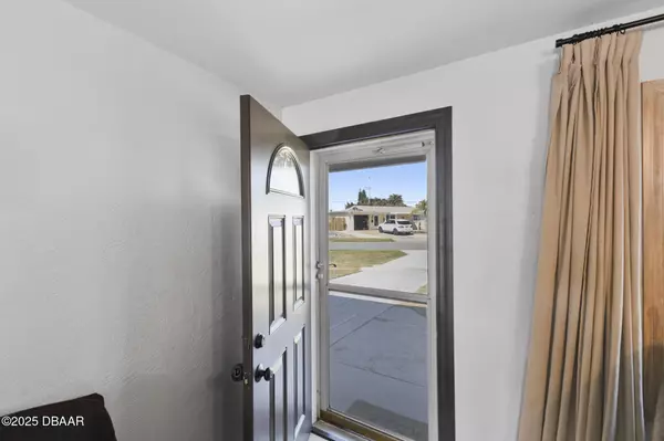 Ormond Beach, FL 32176,38 Seacrest DR