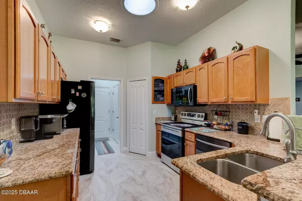 Holly Hill, FL 32117,786 Lakewood DR