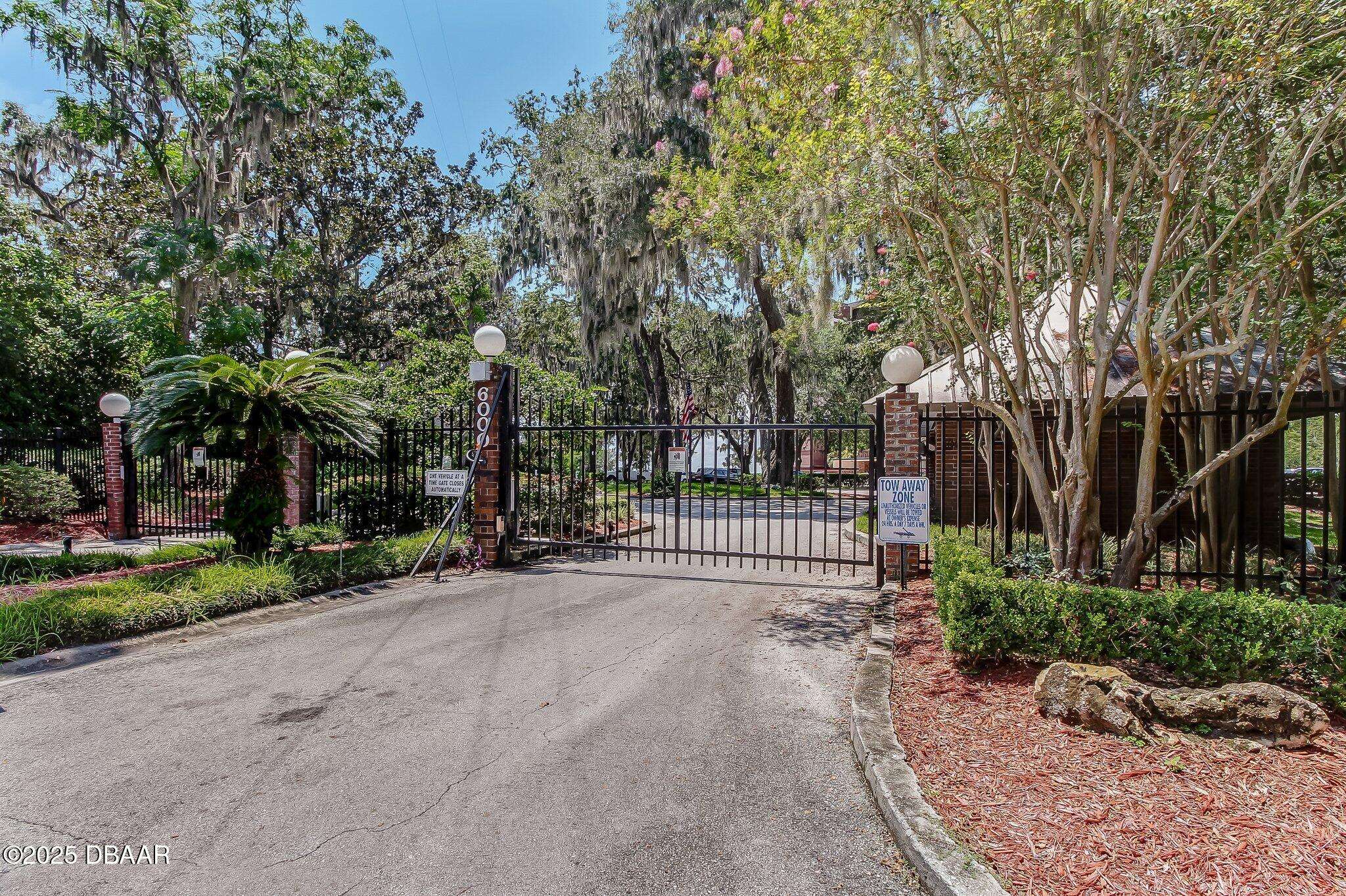 Jacksonville, FL 32217,6000 San Jose BLVD #7D