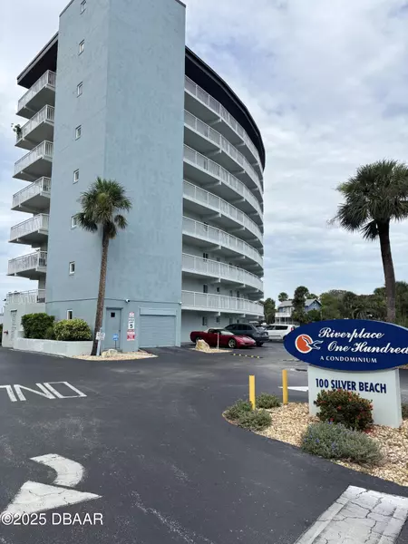 100 Silver Beach AVE #926, Daytona Beach, FL 32118