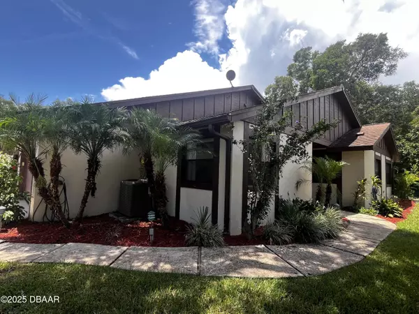 8 Ridge TRL, Ormond Beach, FL 32174