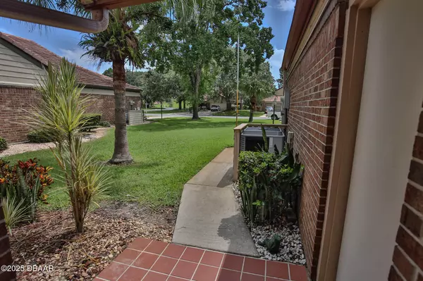 Daytona Beach, FL 32119,108 Gray Dove CT