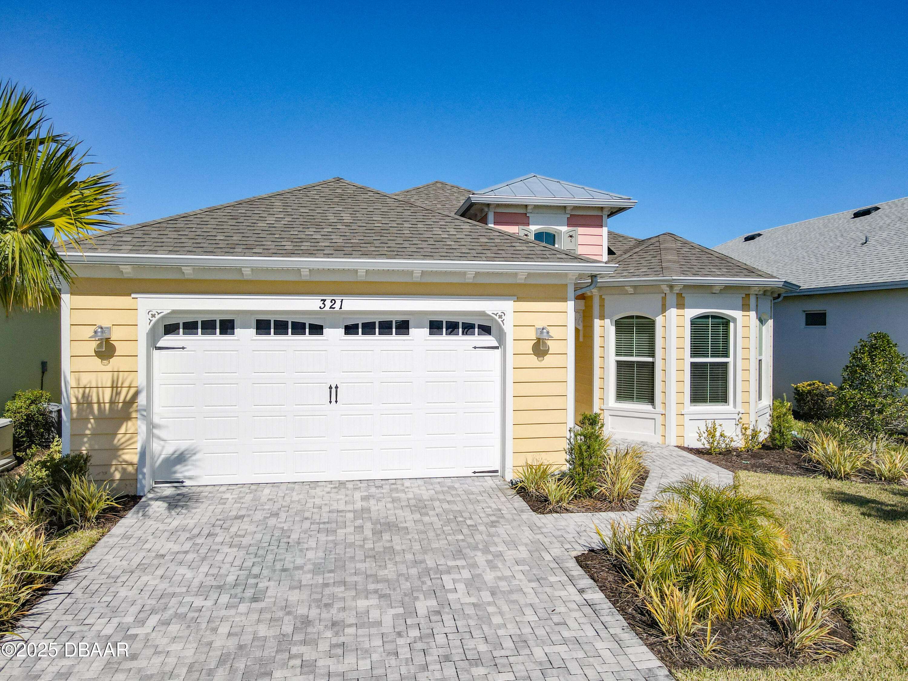 321 Compass Rose DR, Daytona Beach, FL 32124