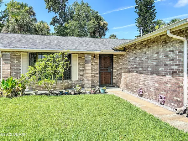 212 Wellington DR, Daytona Beach, FL 32119