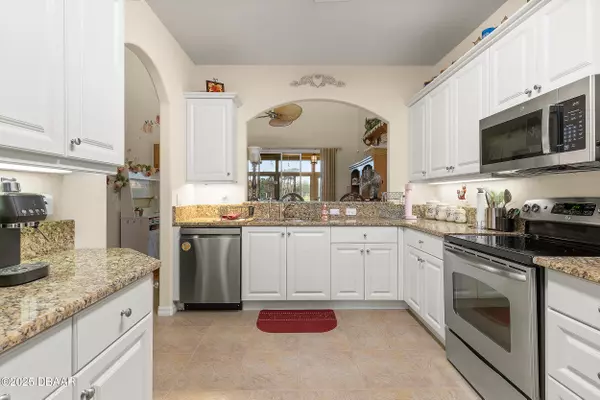 New Smyrna Beach, FL 32168,3552 Casalta CIR