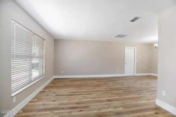 Deltona, FL 32738,2831 Fifer DR