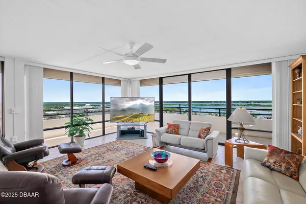 Daytona Beach Shores, FL 32118,3743 Atlantic AVE #8D