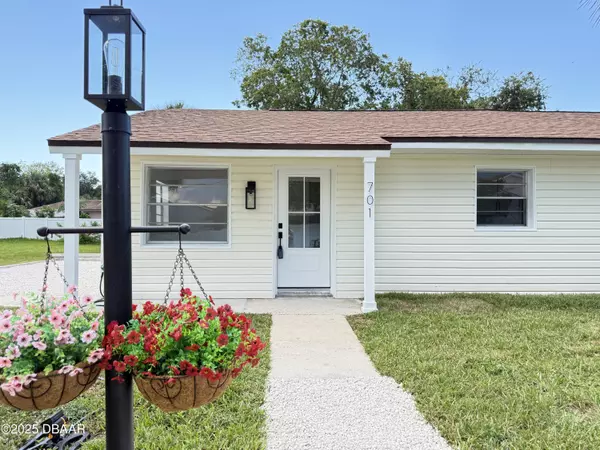 New Smyrna Beach, FL 32168,701 West ST