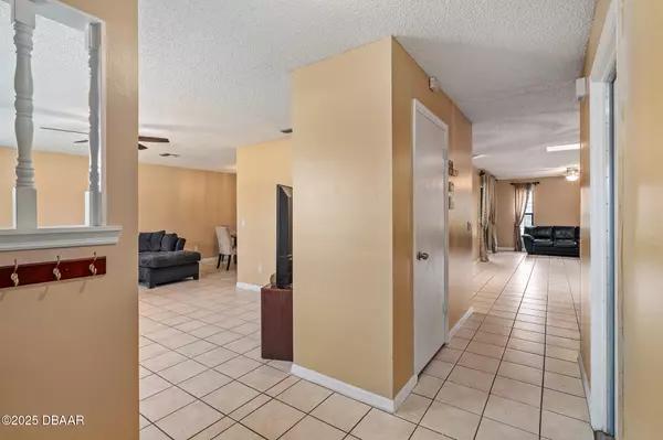 Deltona, FL 32725,542 Annapolis DR