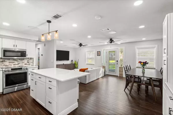 Edgewater, FL 32141,2114 Lime Tree DR