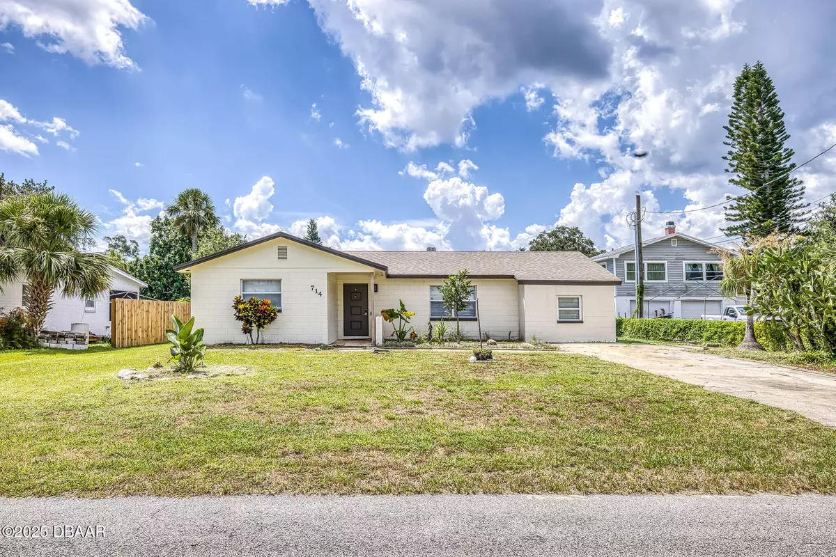 New Smyrna Beach, FL 32168,714 Jane AVE