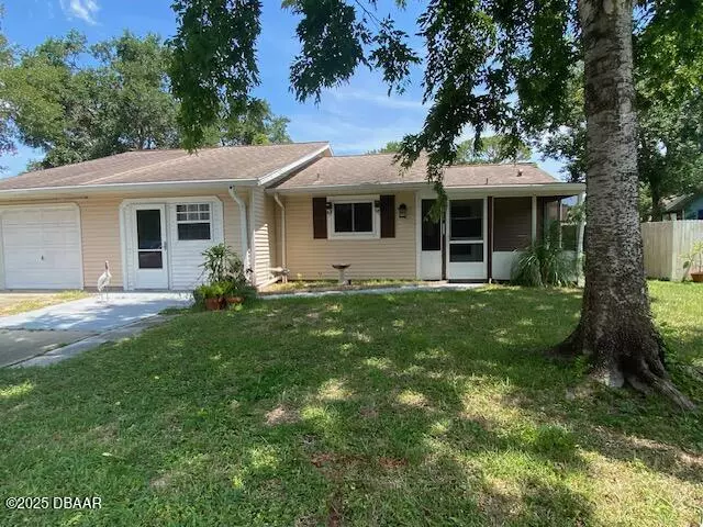 1045 Amber CIR, Port Orange, FL 32129