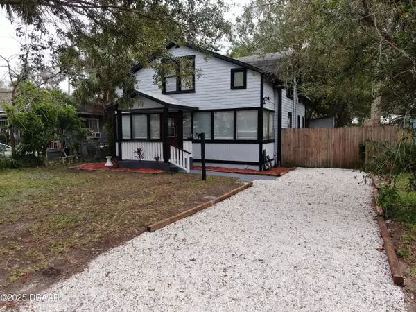141 Kingston AVE, Daytona Beach, FL 32114