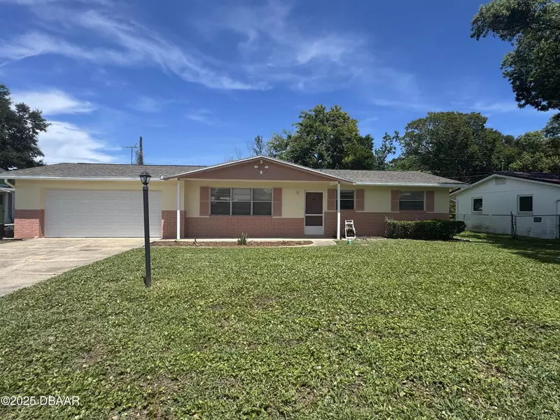 2411 Kenilworth AVE, South Daytona, FL 32119
