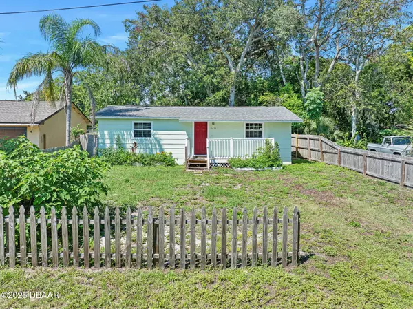 1636 Valencia AVE, Daytona Beach, FL 32117