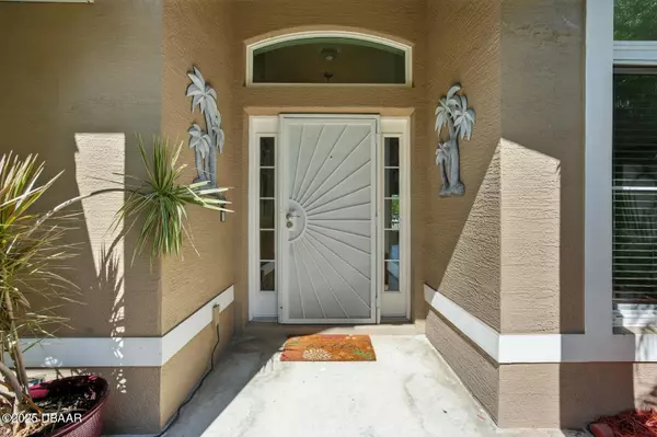 Ormond Beach, FL 32174,82 Chrysanthemum DR