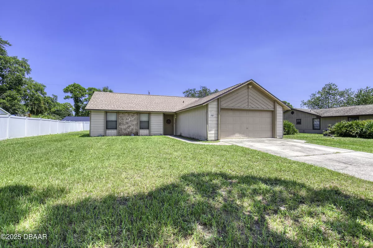 Edgewater, FL 32141,2815 Travelers Palm DR