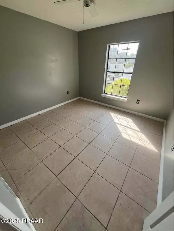 Daytona Beach, FL 32117,1290 ninth ST #604