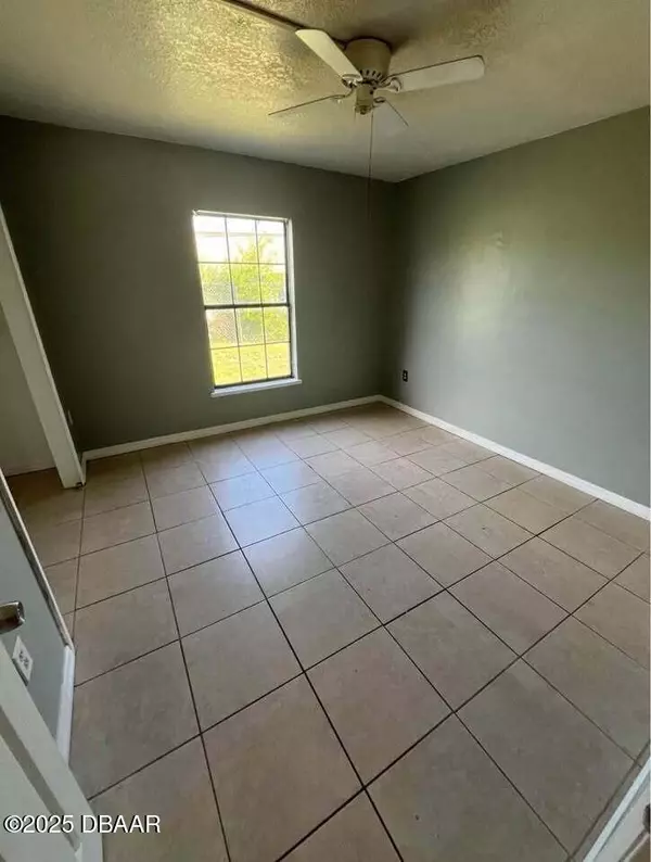 Daytona Beach, FL 32117,1290 ninth ST #604