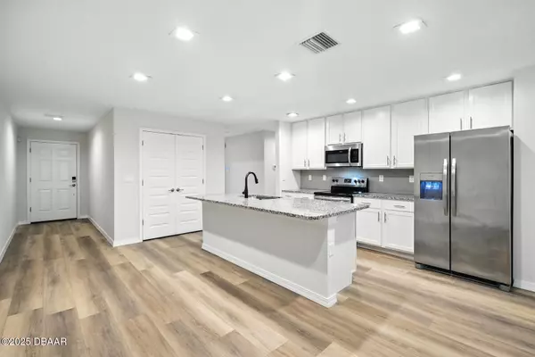 Palm Coast, FL 32164,4 Karat PATH