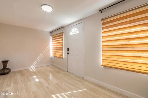 Deland, FL 32720,406 Delaware AVE