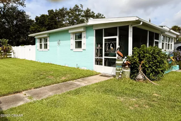 Holly Hill, FL 32117,302 Riverside DR