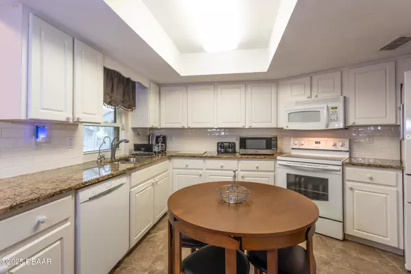 Ormond Beach, FL 32174,7 Rocky Creek TRL