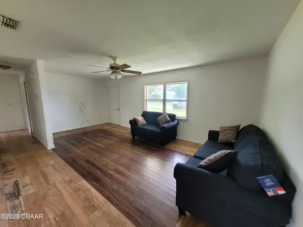 South Daytona, FL 32119,786 Little Pine DR