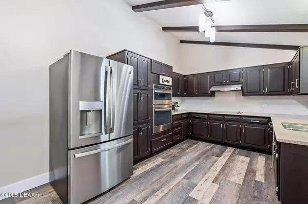 Palatka, FL 32177,102 Thicket LN