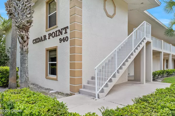 940 15th ST #103, Holly Hill, FL 32117