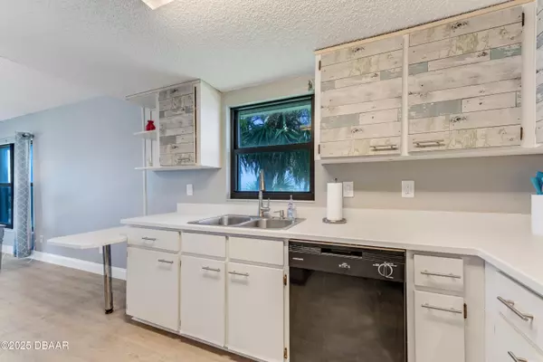 Ormond Beach, FL 32176,3100 Ocean Shore BLVD #201