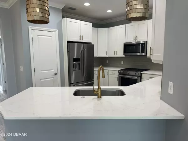 Daytona Beach, FL 32124,432 Good Life WAY