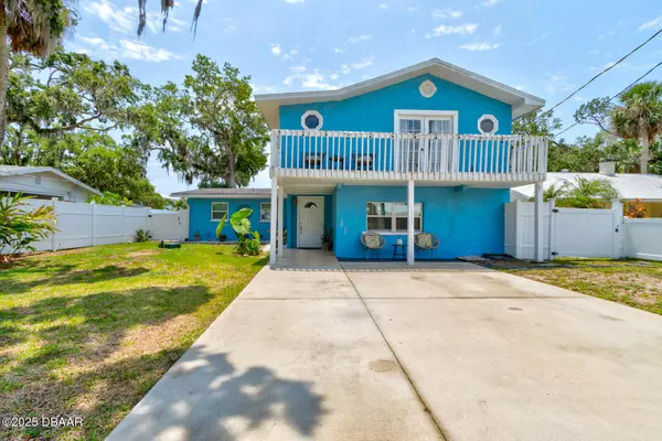Edgewater, FL 32141,184 Azalea RD